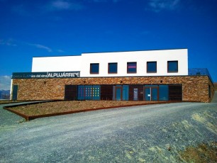 Edificio de las Bodegas y Centro Temático del Vino