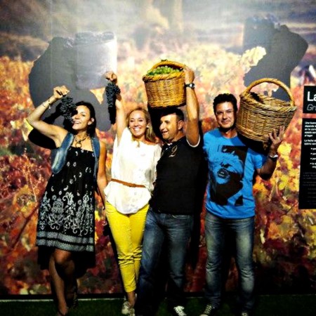 Some customers have fun at the Interactive Wine Museum :: © Bodegas Nestares Rincon