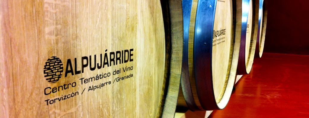 Barrel Room, Detail :: © Bodegas Nestares Rincón